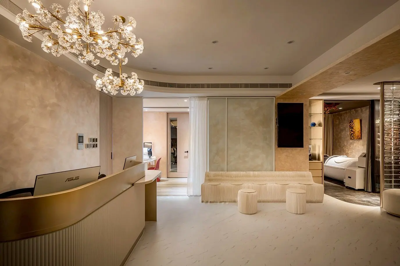 Line Album 診所暴力修圖 260329 13