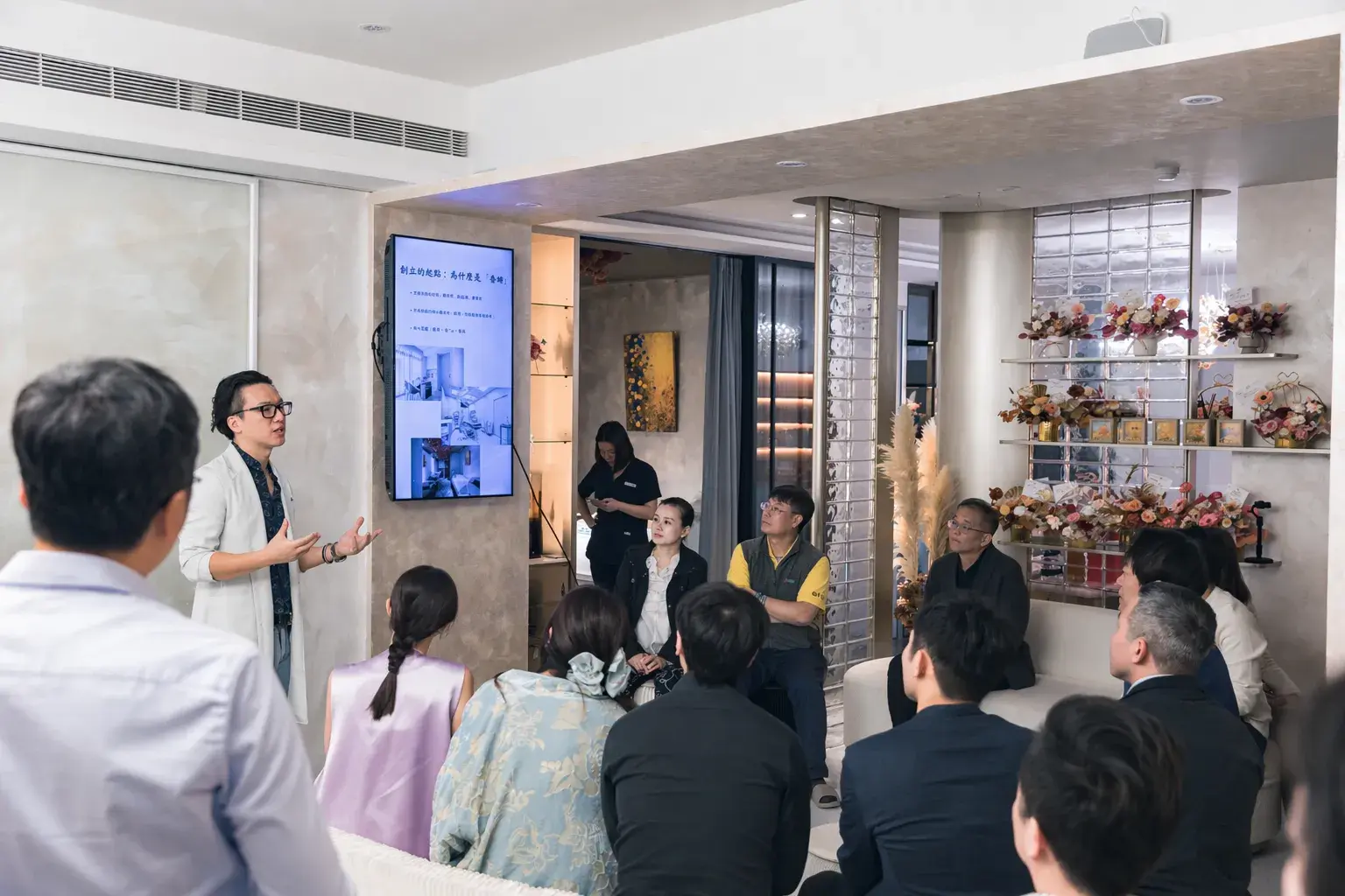 E468e327 D459 4c27 Aacc Adafe3821ea8